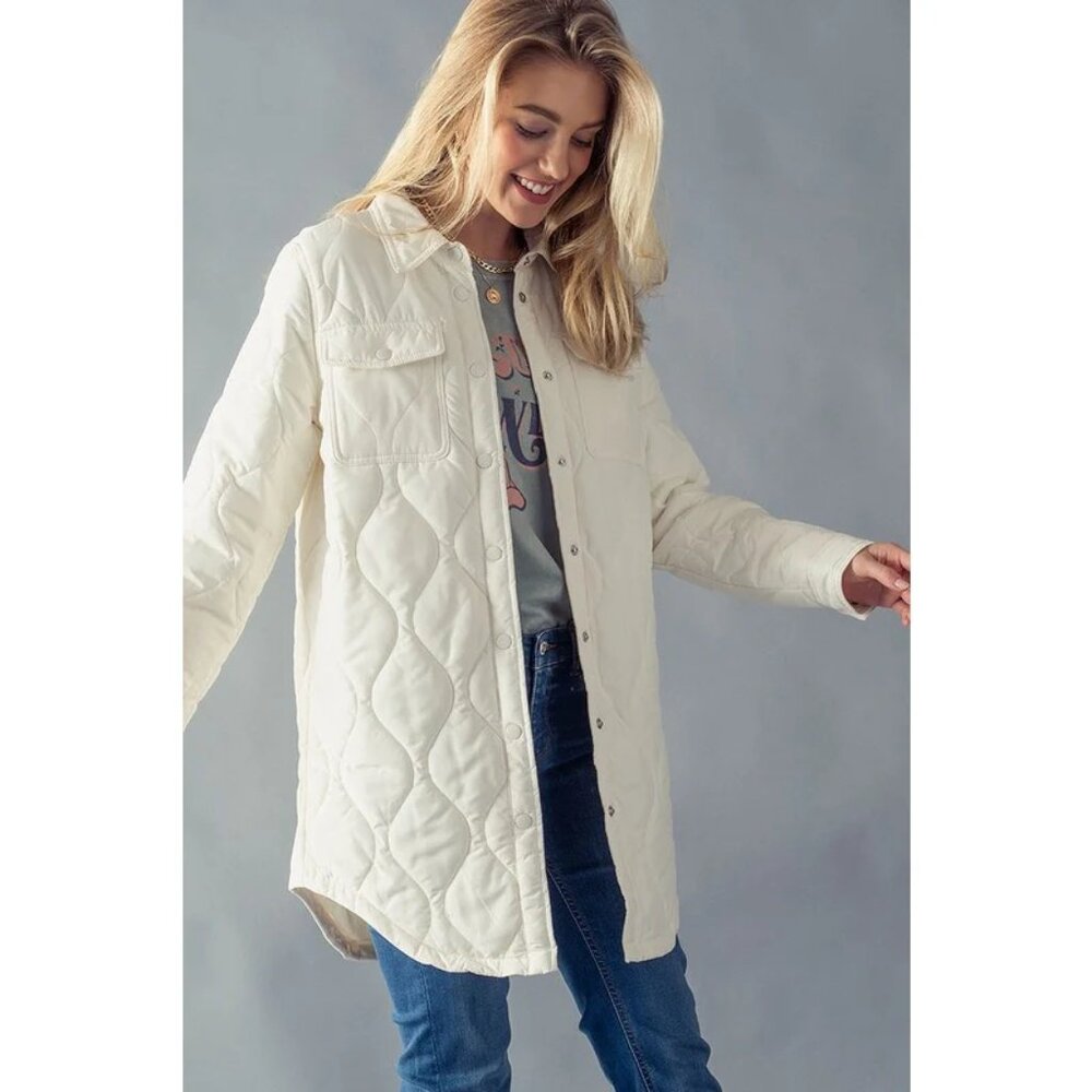 NWT URBAN DAISY IVORY QUILTED THIN PUFFER JACKET